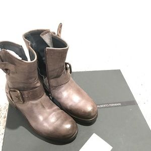 Genuine leather boots from Alberto Fermani